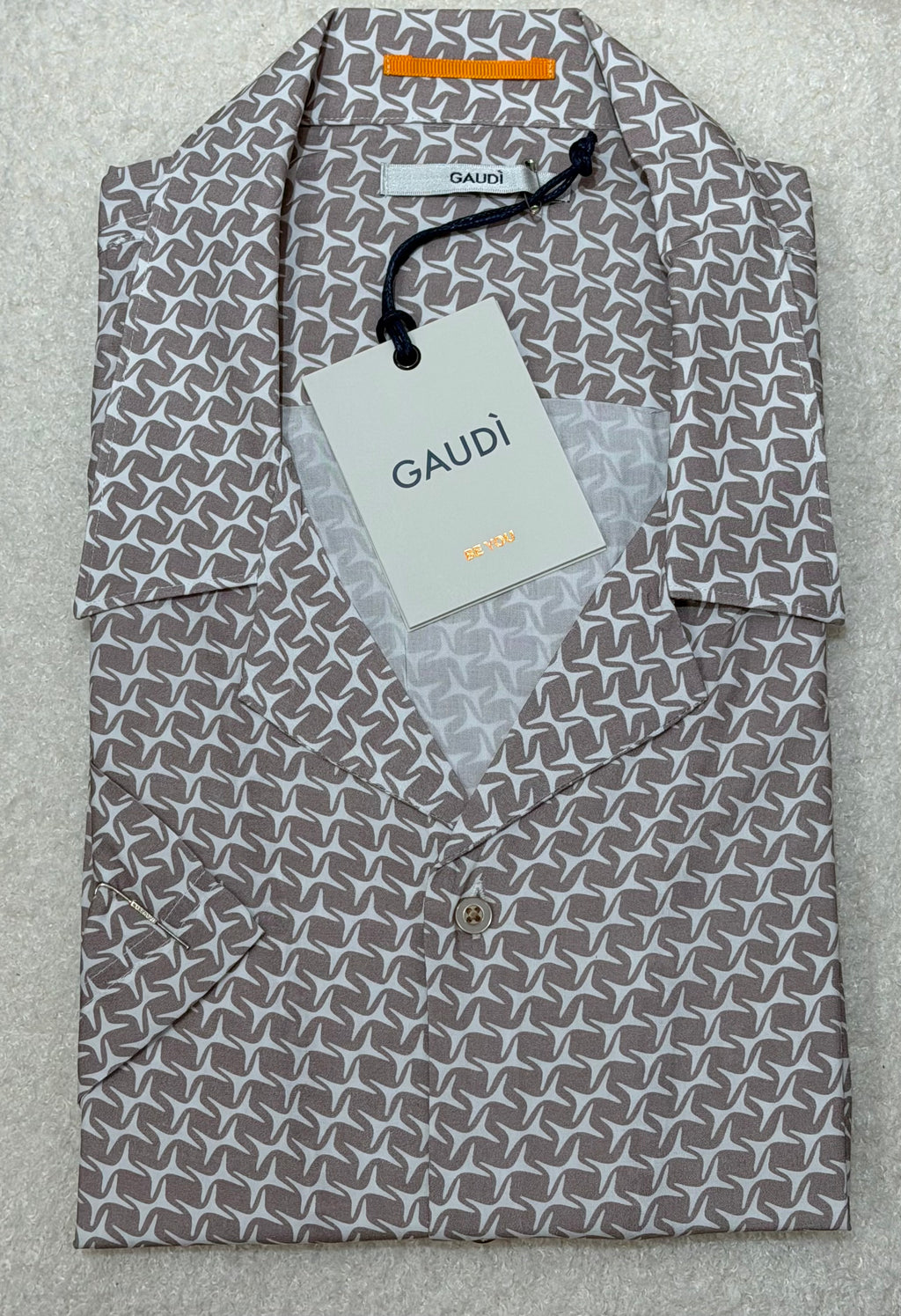 Chemise à manches courtes